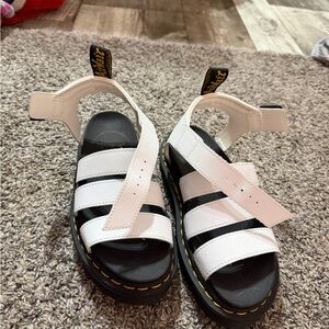 Women’s dr.martens sandals